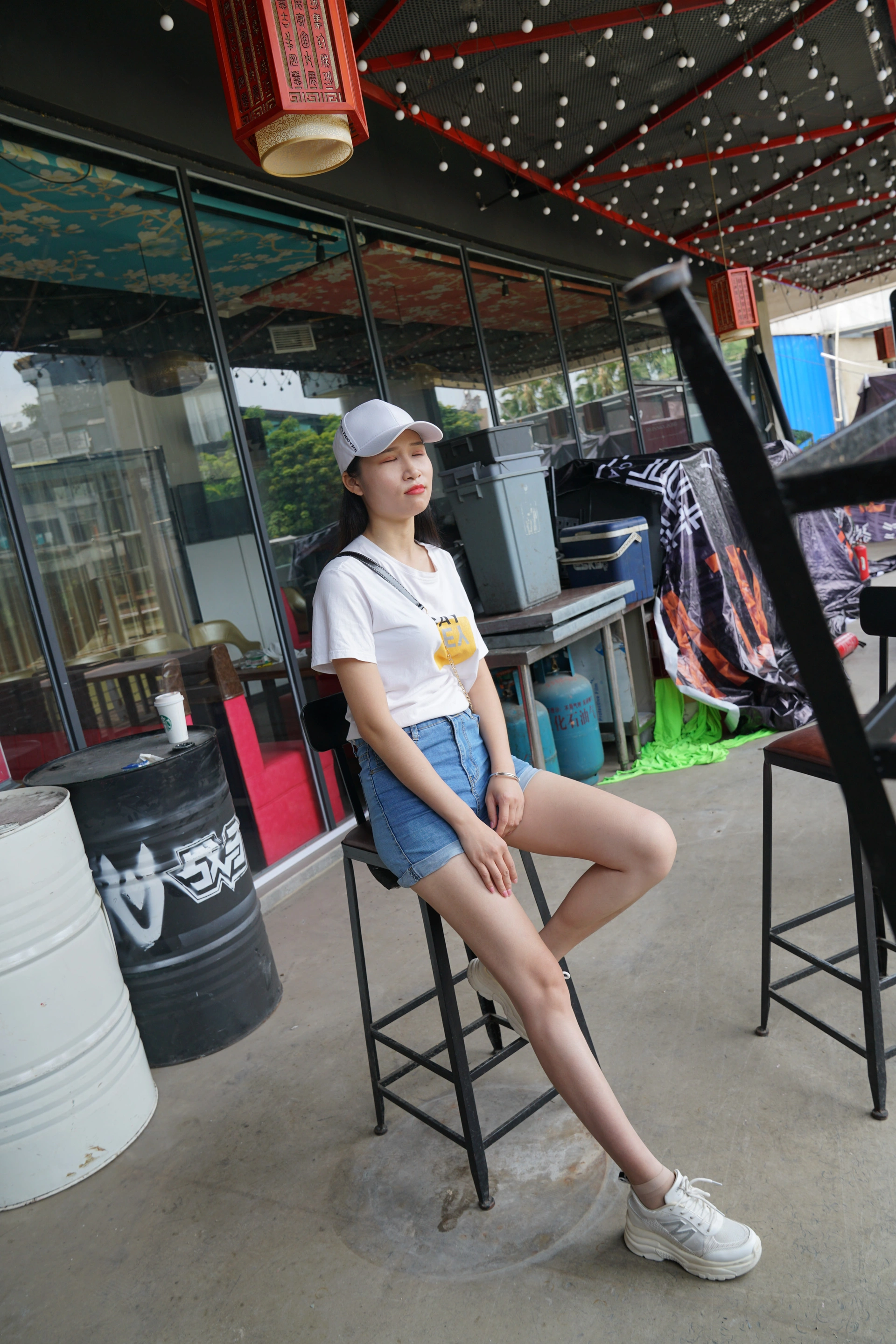 [MussGirl慕丝女郎] NO.084 绿地售楼小姐的美足你们见过吗?潘潘 1